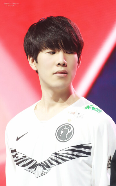 为国家队保 为国家队保