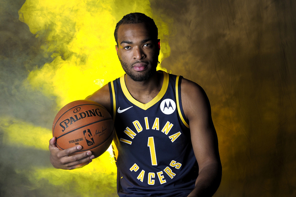 与费莱尼的 与费莱尼的